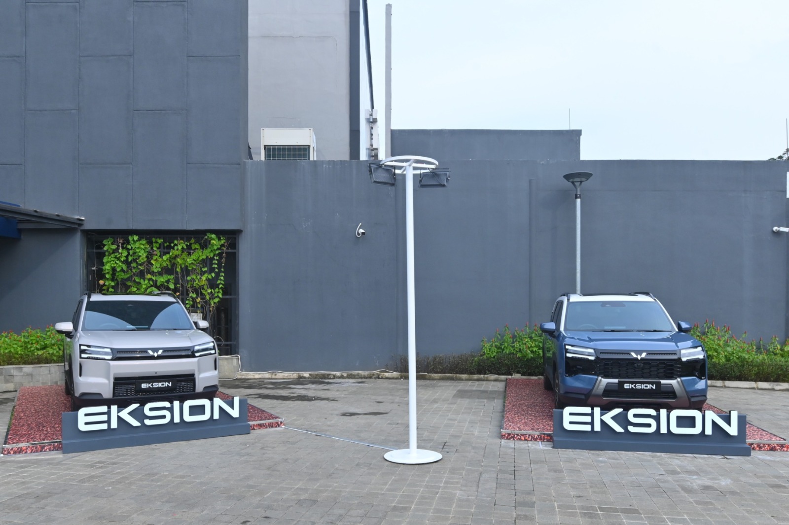 Segera Meluncur! Intip Fitur dan Spesifikasi Wuling Eksion | Dr. Borat