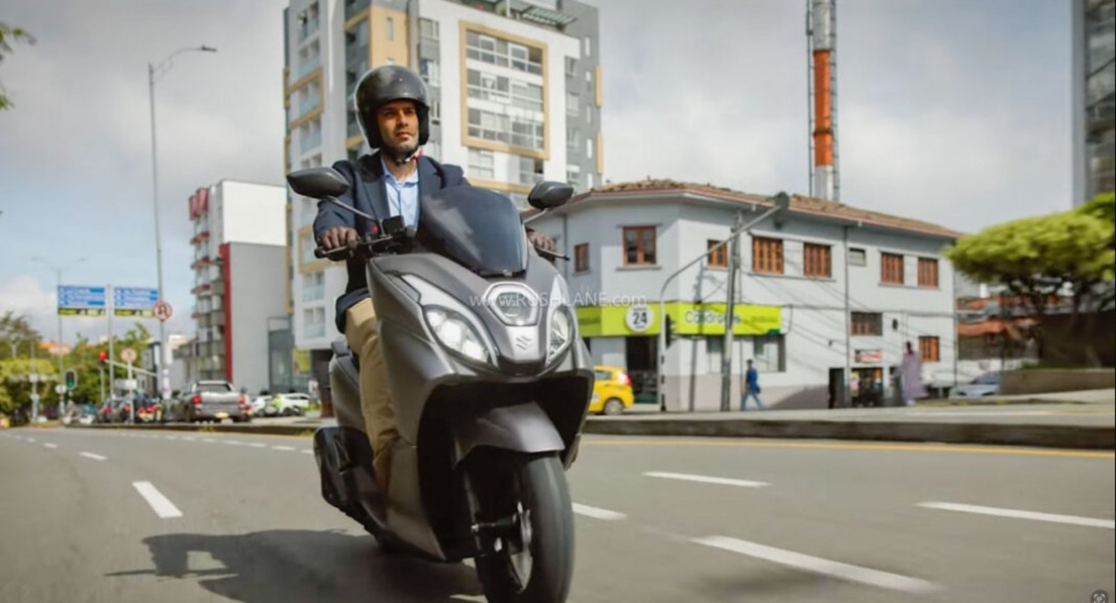 Suzuki Merilis Burgman 15, Lawan Sepadan Nmax dan PCX | Dr. Borat