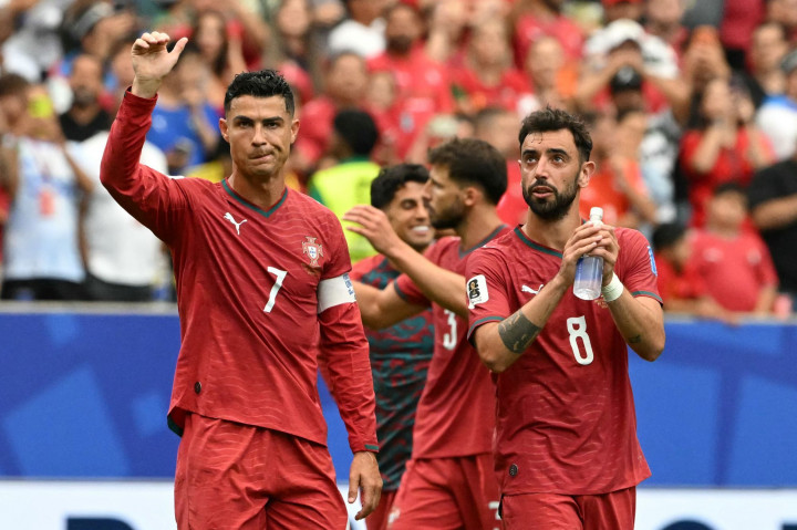 Selecao das Quinas Pesta Gol, Ronaldo Sumbang Brace | Dr. Borat