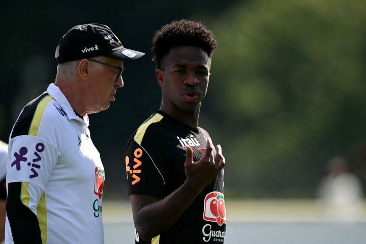​Vinicius Bongkar Peran Penting Ancelotti di Balik Kebangkitan Brasil | Dr. Borat