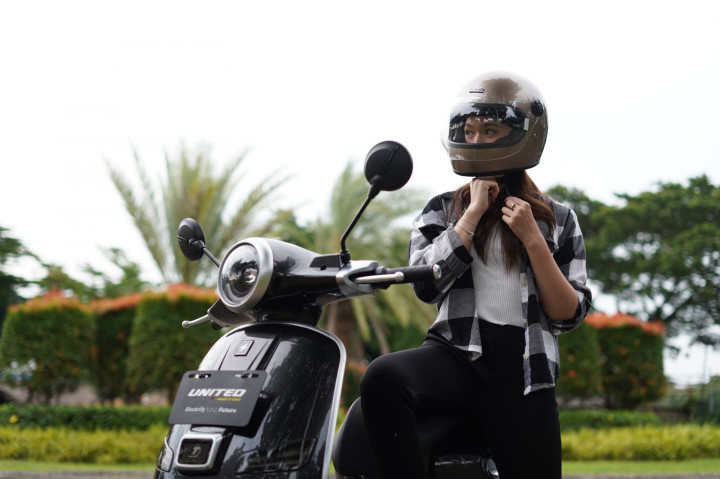 ​AISMOLI Usul Insentif Motor Listrik Berlaku Minimal Tiga Tahun | Dr. Borat