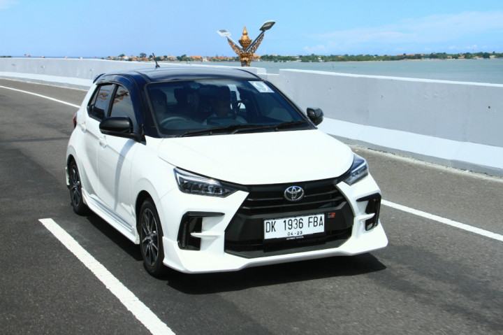​Segini Biaya Servis Toyota Agya di Bengkel Resmi | Dr. Borat