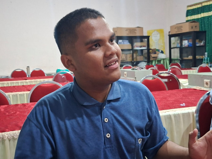 Pohon Sengon, Kelvin dan Tanah Subur Dharma Wanita | Dr. Borat