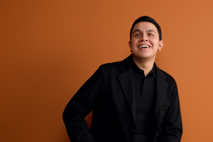 Tulus Comeback Setelah 4 Tahun, Rilis Single Baru Teh Hijau | Dr. Borat