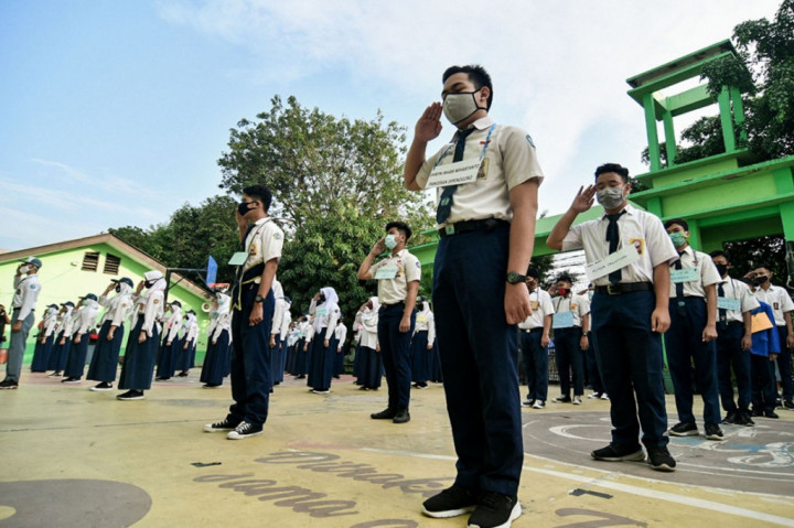 Dulu MOS Justru Latih Mental dan Disiplin | Dr. Borat