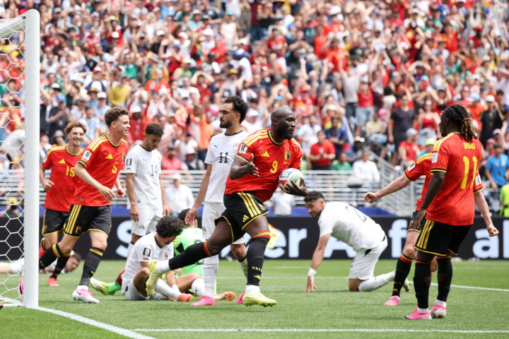 Gol Bunuh Diri Selamatkan Belgia dari Kekalahan Lawan Mesir | Dr. Borat