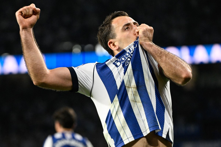 Oyarzabal Tutup Pintu untuk Barca, Siapa Alternatif Alvarez? | Dr. Borat