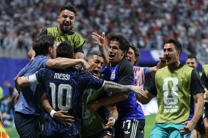 Assist Magis Messi, Sundulan Lautaro! Argentina ke Final Piala Dunia 2026 Usai Bekuk Inggris | Dr. Borat