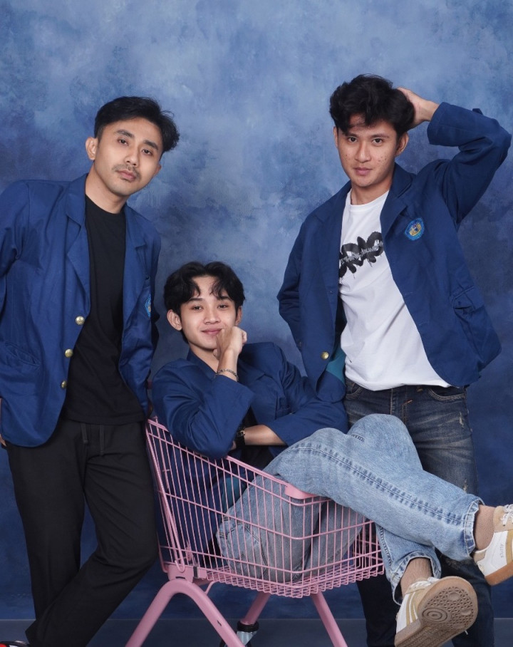 ​Tren Self Photo Studio Jadi Andalan Gen Z, Bisa Ekspresikan Diri dengan Bebas | Dr. Borat