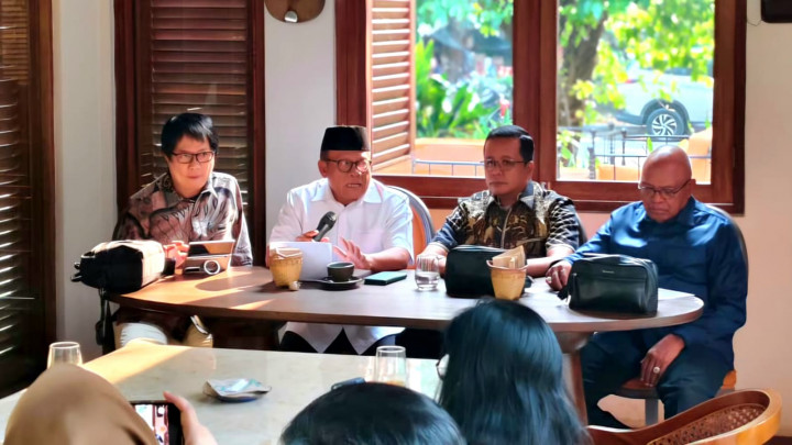 KOSMAK Usulkan Tim Independen untuk Telaah Dugaan Pelanggaran Hukum | Dr. Borat