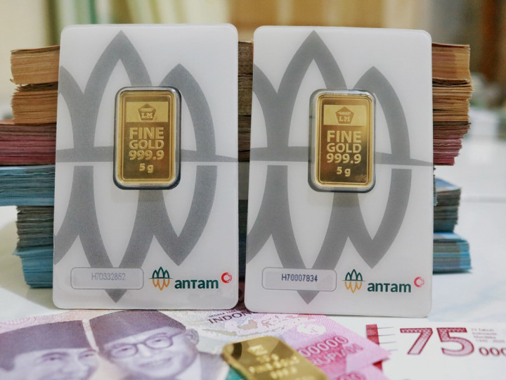 Harga Emas Antam 7 Juli 2026 Terkoreksi Rp15.000, Simak Daftar Lengkapnya | Dr. Borat