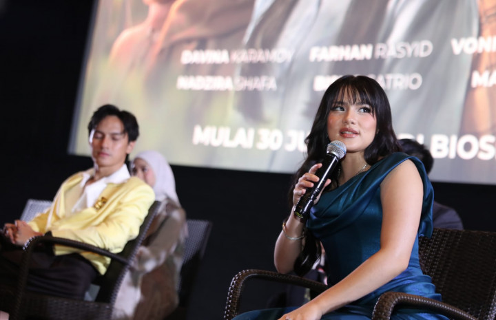 Perjuangan Davina Karamoy Lunasi Utang Ibu di Film Andai Waktu Bisa Diulang Kembali | Dr. Borat