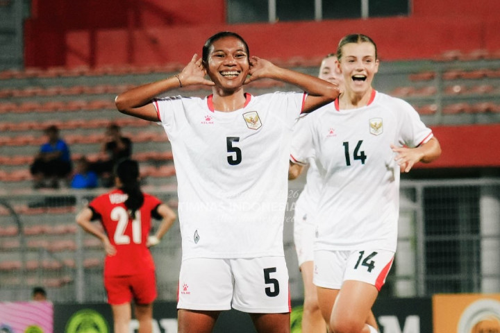 Timnas Putri Indonesia Tembus Final | Dr. Borat