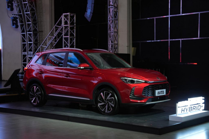 ​MG ZS Hybrid+ Diperkenalkan, Harga di GIIAS 2026 | Dr. Borat